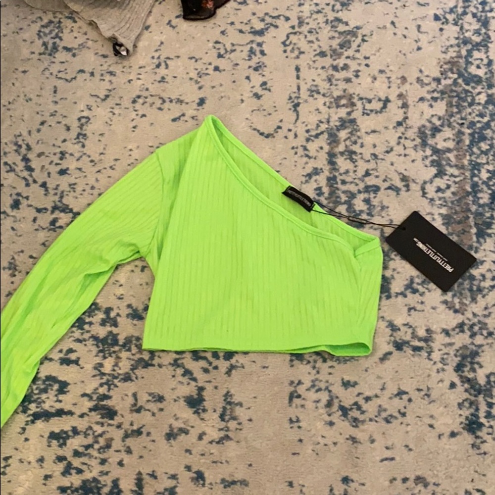 Cropped top